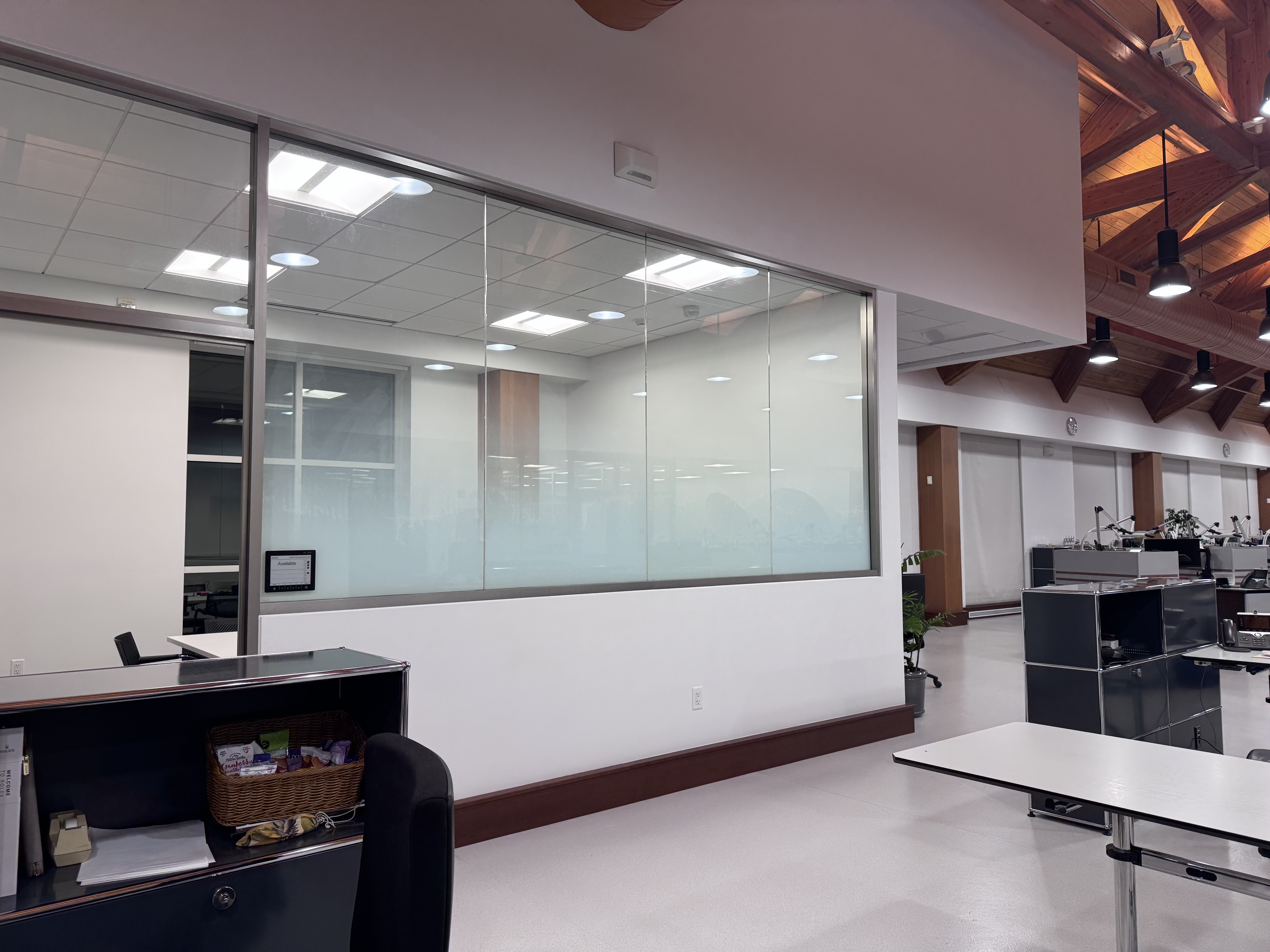 Office glass privacy film installation